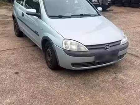 Opel Corsa 1.2 75