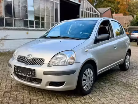 Toyota Yaris 1.3 VVT-i 87