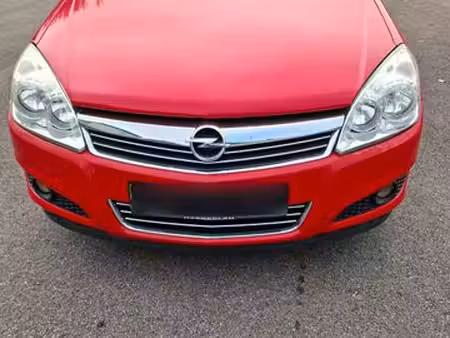 Opel Astra 1.4 90