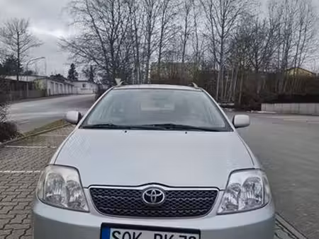 Toyota Corolla 2.0 90 Linea Sol