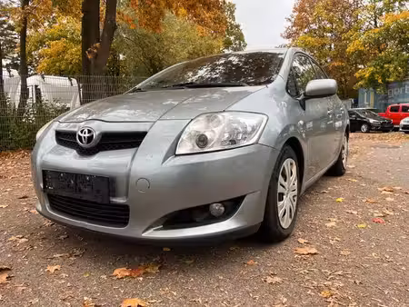 Toyota Auris 2.0 126 Executive