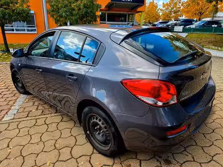Chevrolet Cruze 124 LT