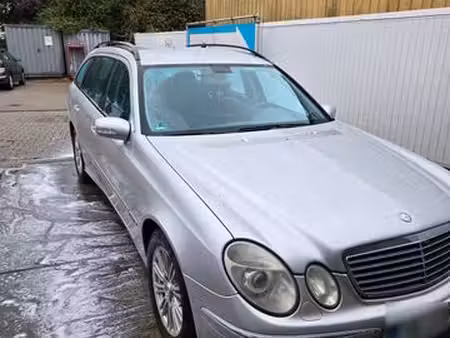 Mercedes-Benz Classe E E 200 Avantgarde