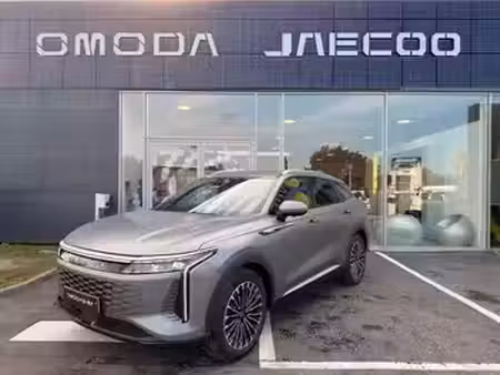 Omoda C9