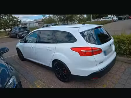 Ford Focus 1.5 TDCi 120