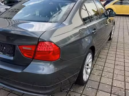 BMW Série 3 320i 2.0 170
