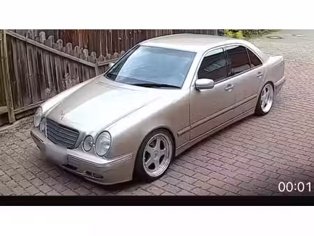 Mercedes-Benz Classe E E 200 Elegance
