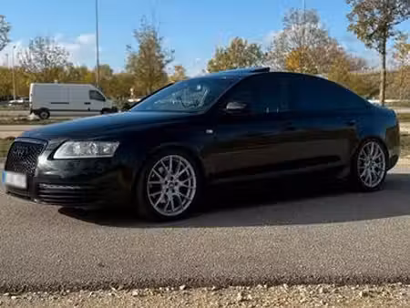 Audi A6 V6 3.0 quattro