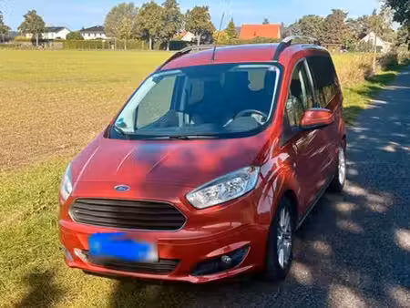 Ford Tourneo Courier 1.0 100