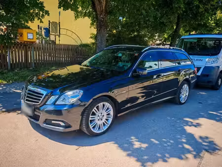 Mercedes-Benz Classe E E 200 2.1 136