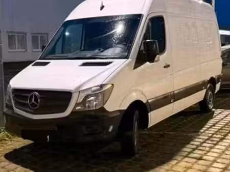 Mercedes-Benz Sprinter 213 2.1 129