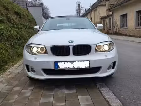 BMW Série 1 123d