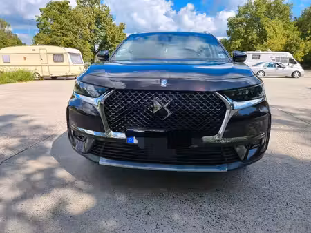 DS 7 