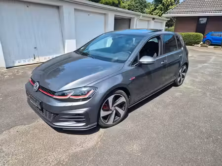 Volkswagen Golf GTI 2.0 245 Performance