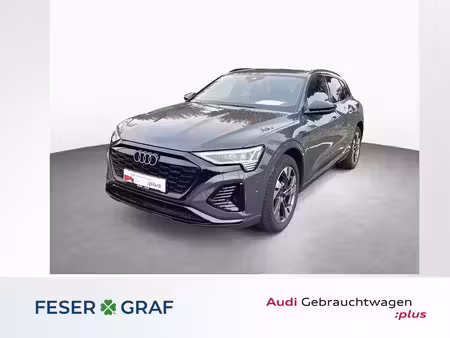 Audi Q8 50 340 S line quattro