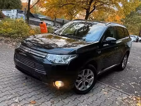 Mitsubishi Outlander PHEV 2.0 203 4x4
