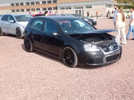Volkswagen Golf R32 V6 3.2 250 4Motion