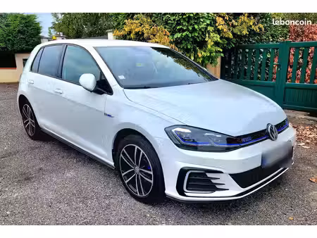 Volkswagen Golf GTE 1.4 204