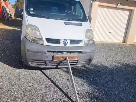 Renault Trafic 1.9 dCi 100