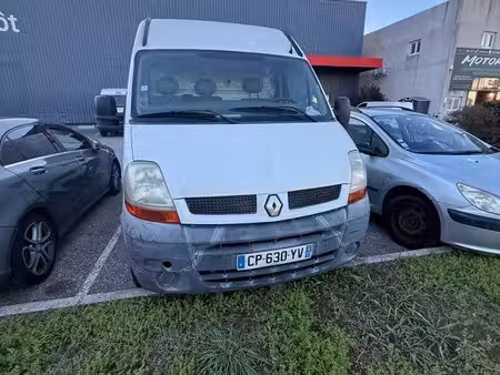 Renault Master 2.2 dCi 90