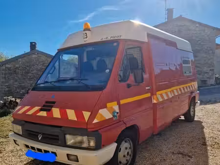 Renault Master 2.5