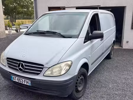 Mercedes-Benz Vito 111 2.1 109