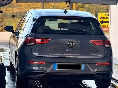 Volkswagen Golf 1.5 TSI 130