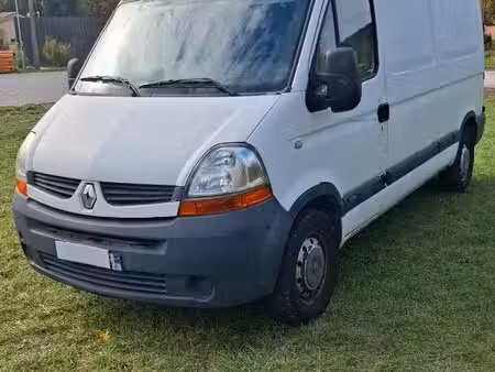 Renault Master 2.5 dCi 100