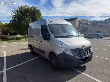 Renault Master 2.3 dCi 145