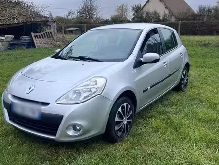Renault Clio 1.5 dCi 70 TomTom