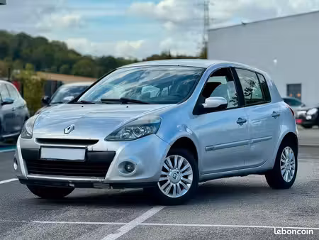 Renault Clio 1.5 dCi 105 TomTom
