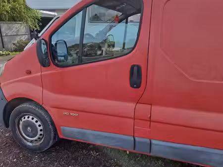 Renault Trafic 1.9 dCi 100