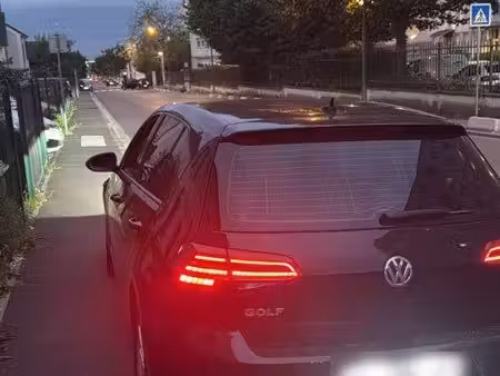 Volkswagen Golf 1.6 TDI 110