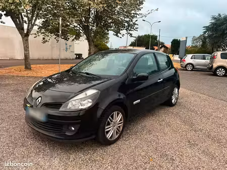 Renault Clio 2.0 140