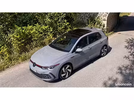 Volkswagen Golf GTI 2.0 245