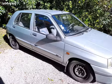 Renault Clio 1.2 60