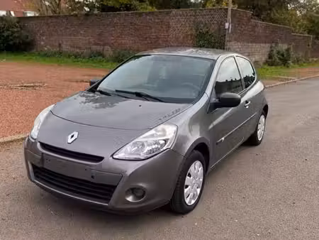 Renault Clio 1.2 75