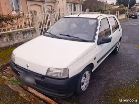 Renault Clio 1.2 60