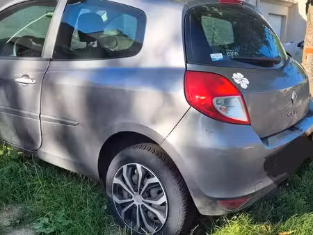 Renault Clio 1.2 75