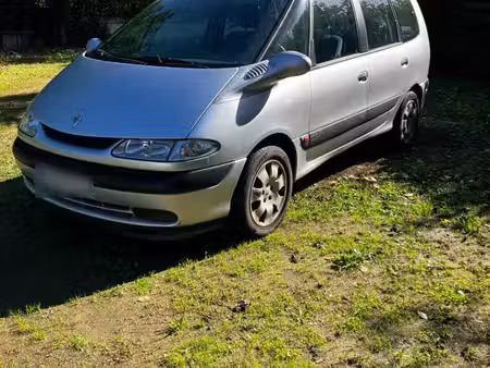 Renault Espace 2.2 dCi 110