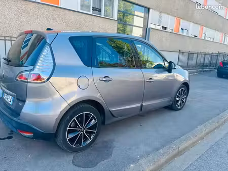 Renault Scénic 1.5 dCi 110