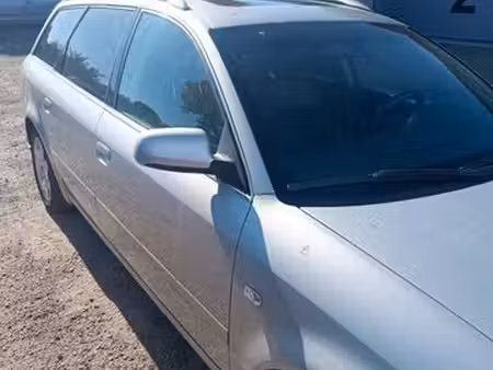 Audi A6 V6 2.5 TDI 163
