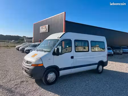Renault Master 2.5 dCi 120