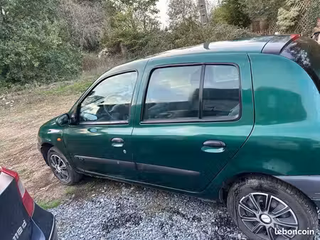 Renault Clio 1.4 73