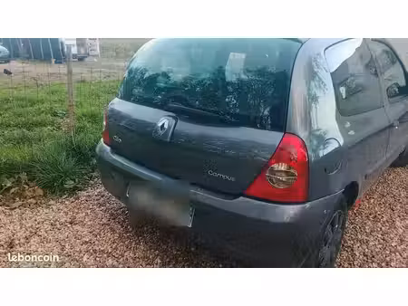 Renault Clio 1.2 75