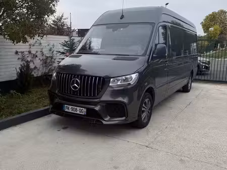 Mercedes-Benz Sprinter 319 V6 3.0 CDI 190