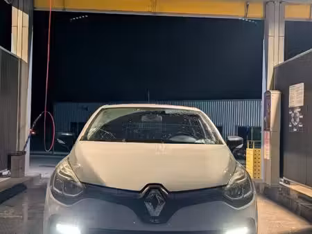 Renault Clio RS 1.6 T 200