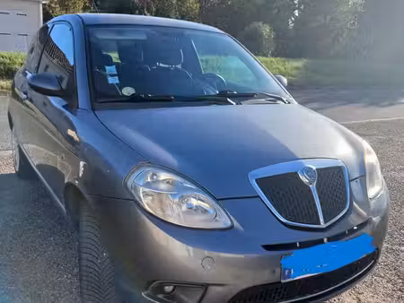 Lancia Ypsilon 1.3 MultiJet 90