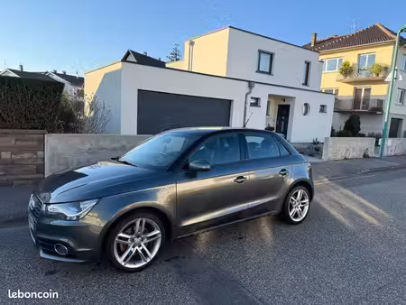 Audi A1 1.4 TFSI 122 S line