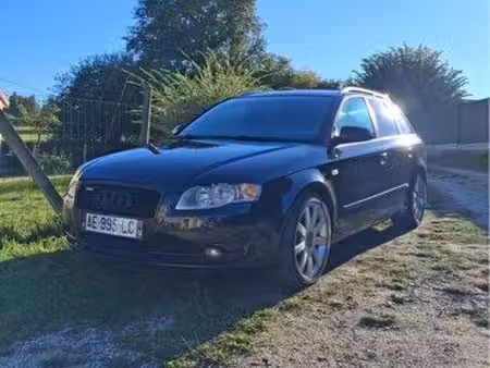 Audi A4 V6 2.5 TDI 155